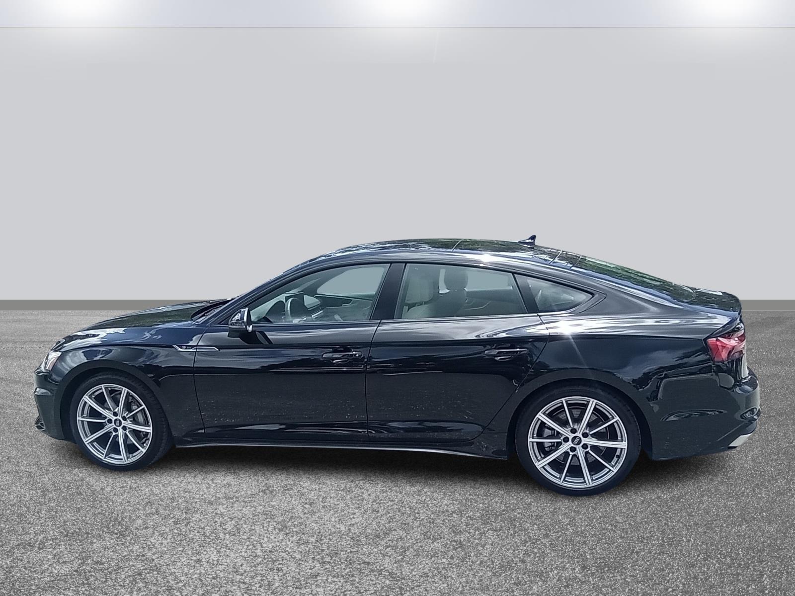 2025 Audi A5 Sportback S line Premium