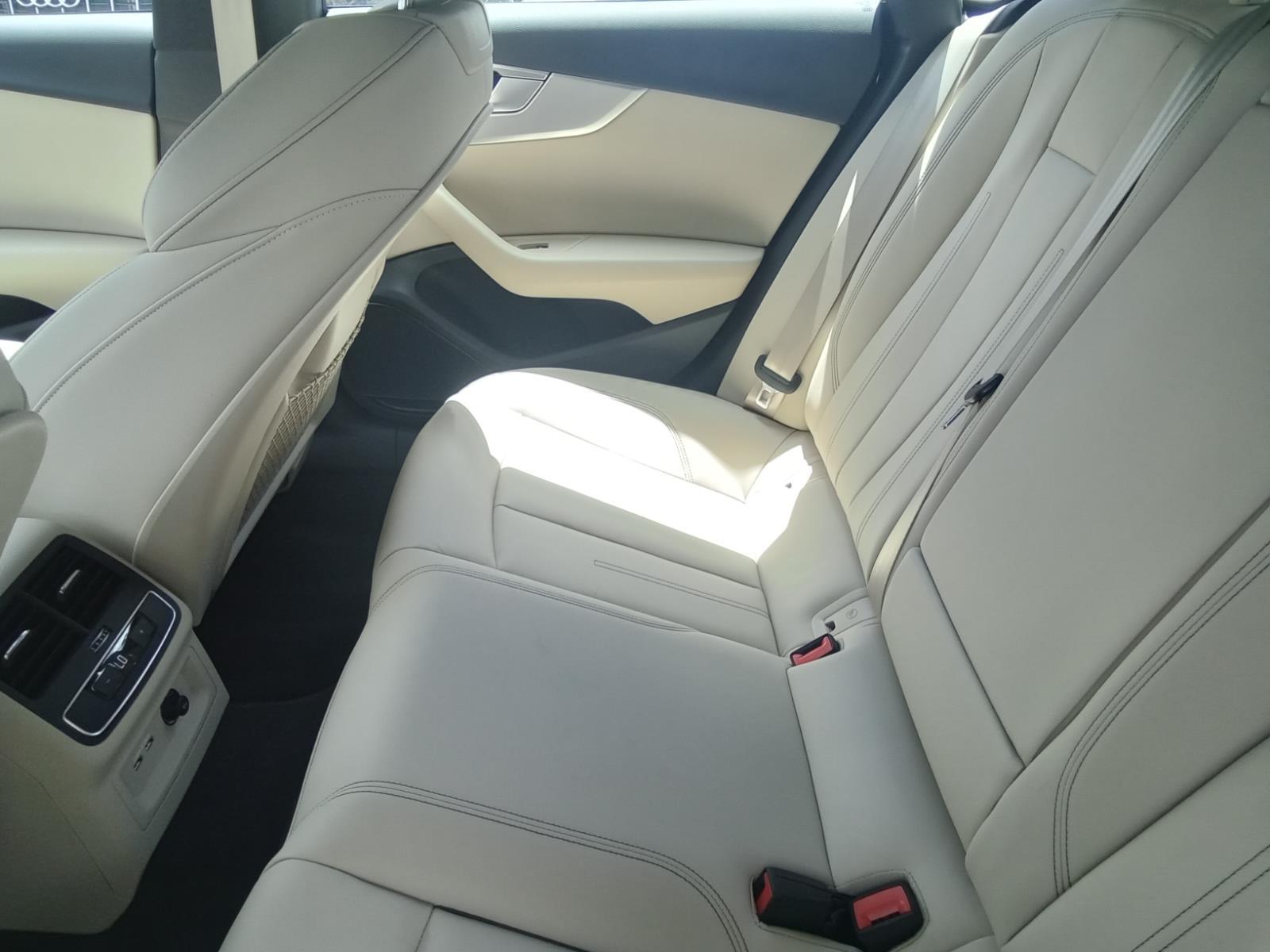 2025 Audi A5 Sportback S line Premium