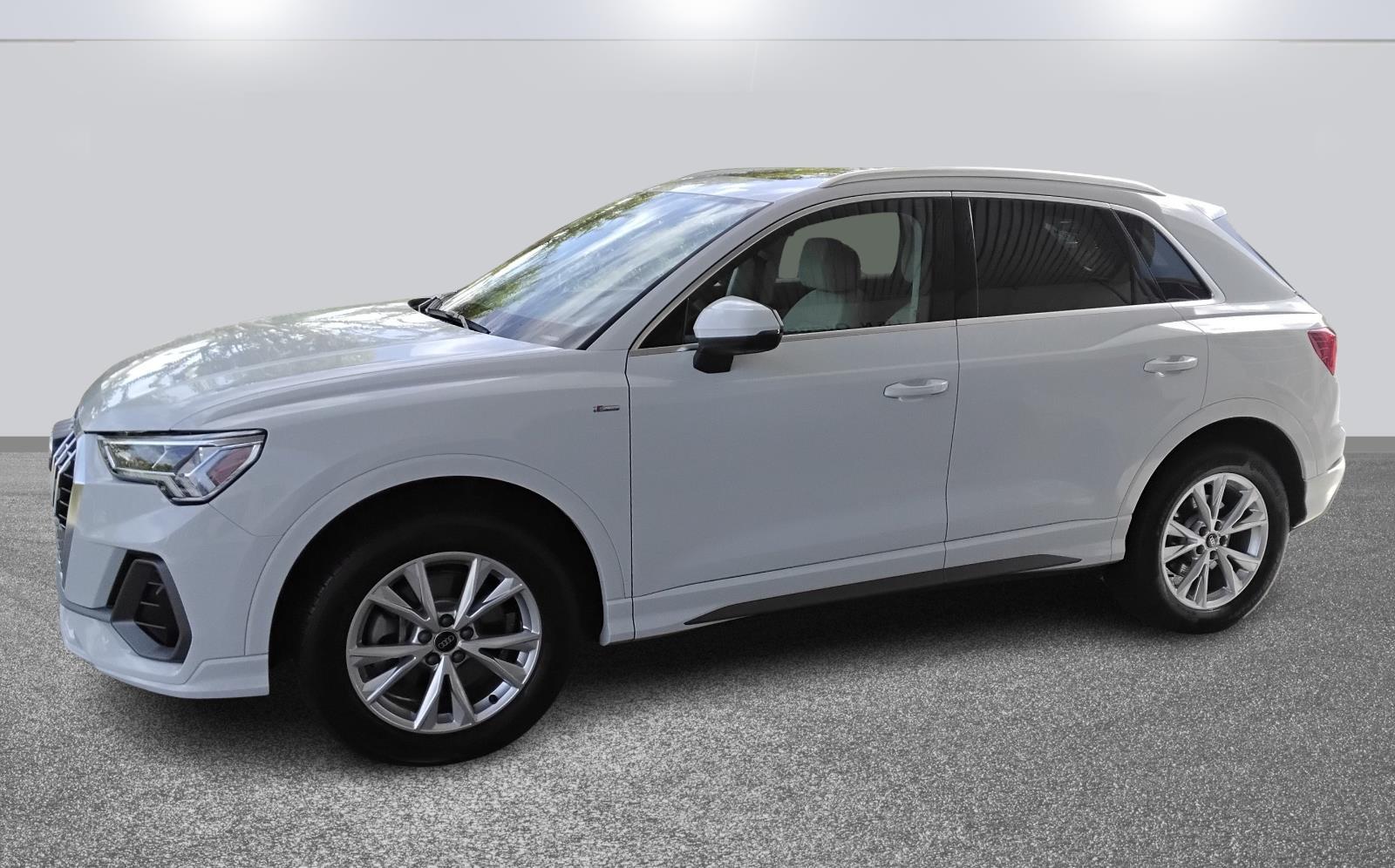 2024 Audi Q3 S line Premium Plus