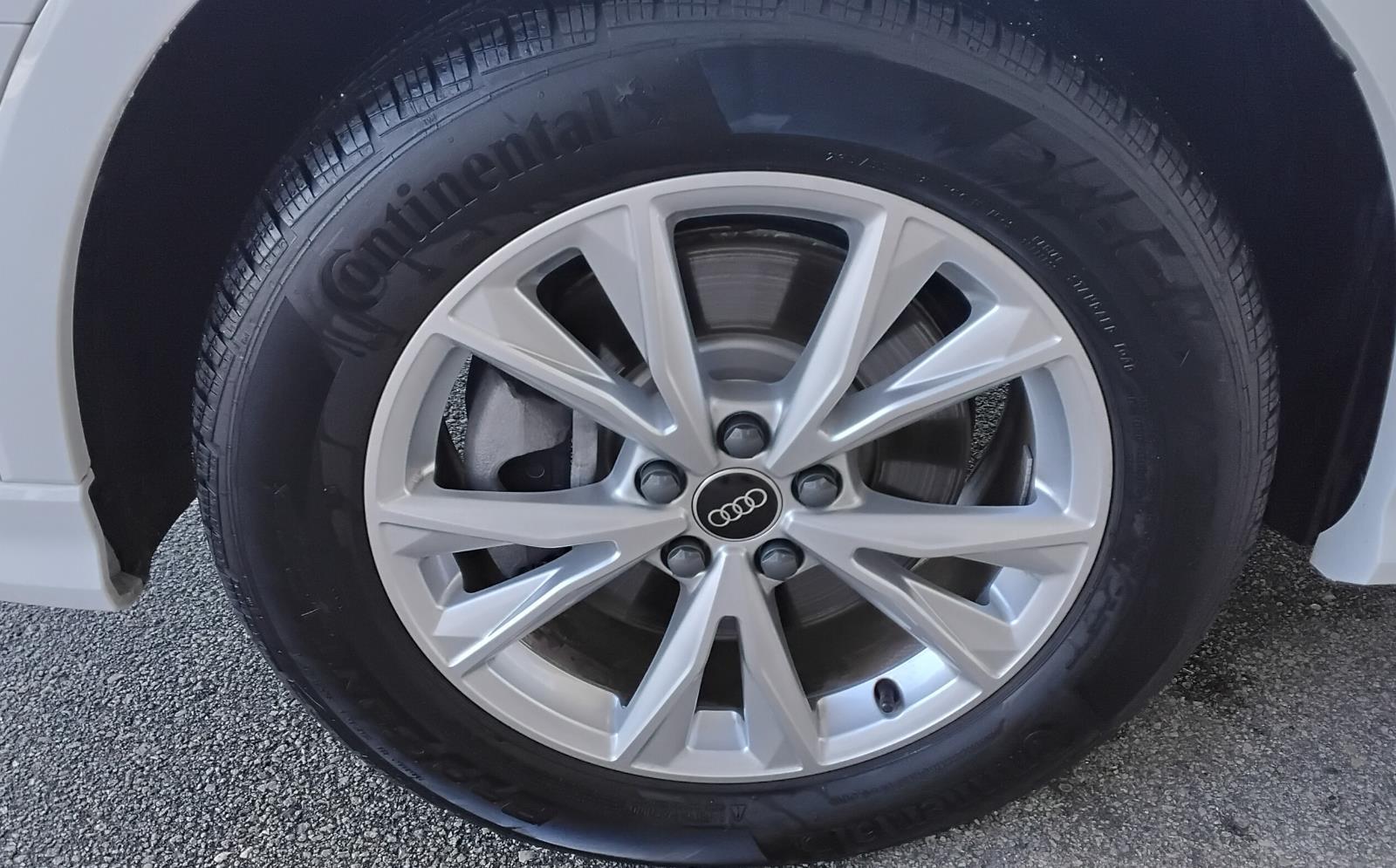 2024 Audi Q3 S line Premium Plus