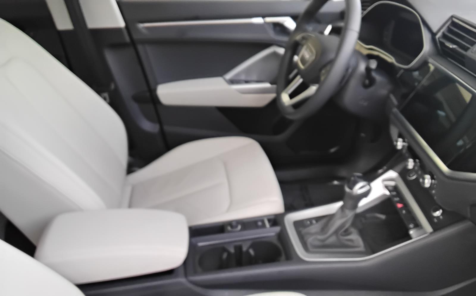 2024 Audi Q3 S line Premium Plus