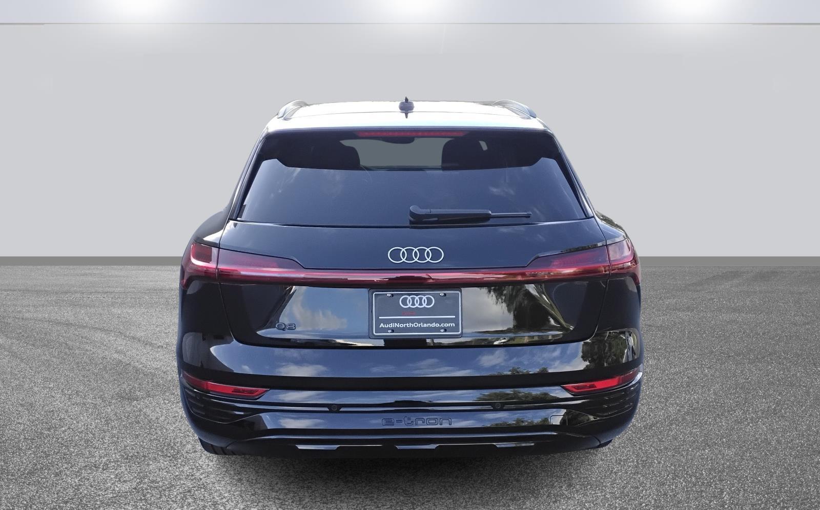2024 Audi Q8 e-tron Premium Plus