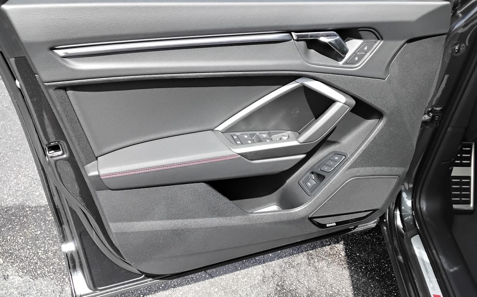 2025 Audi Q3 S line Premium Plus