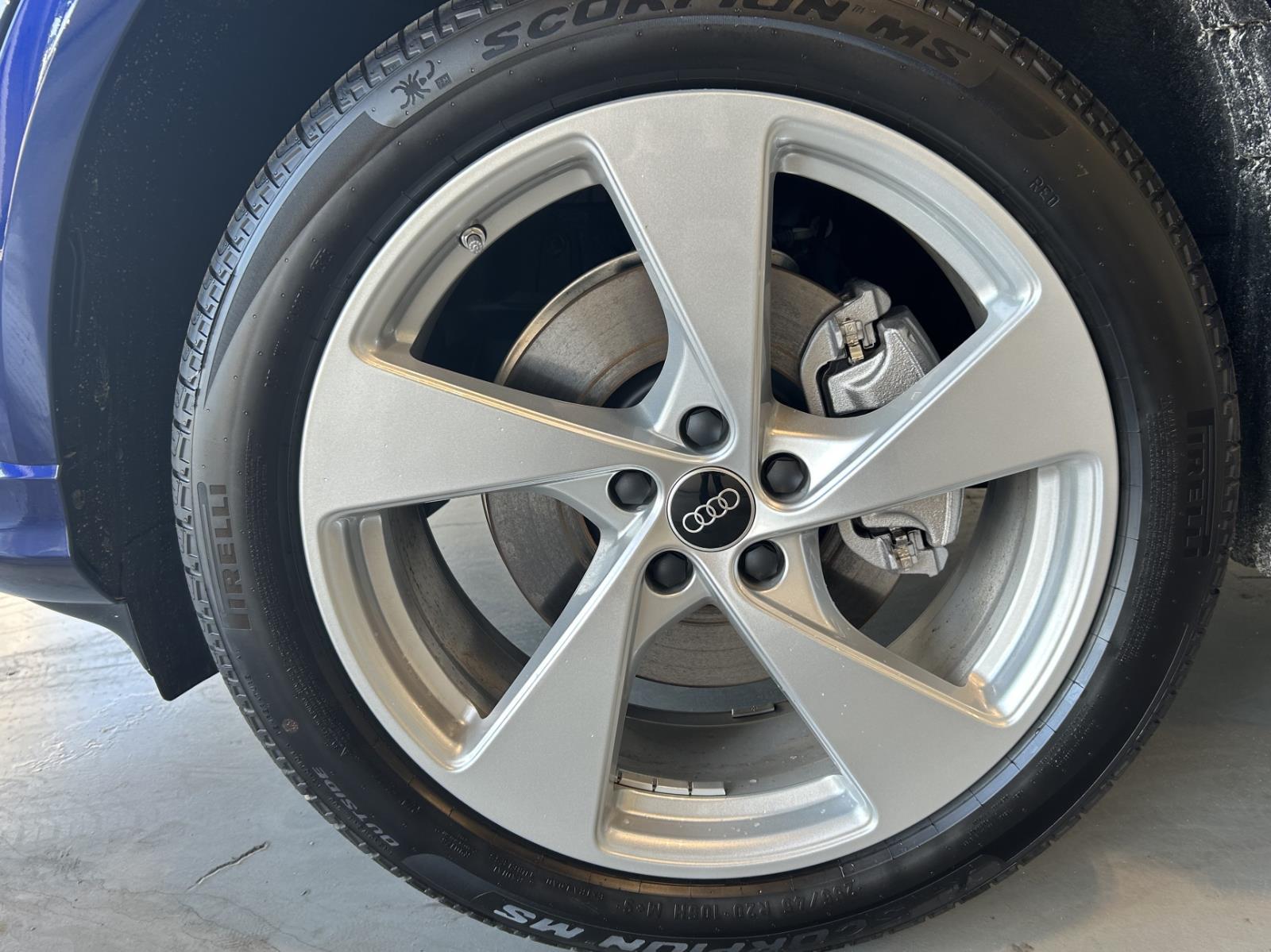 2025 Audi Q5 Premium Plus