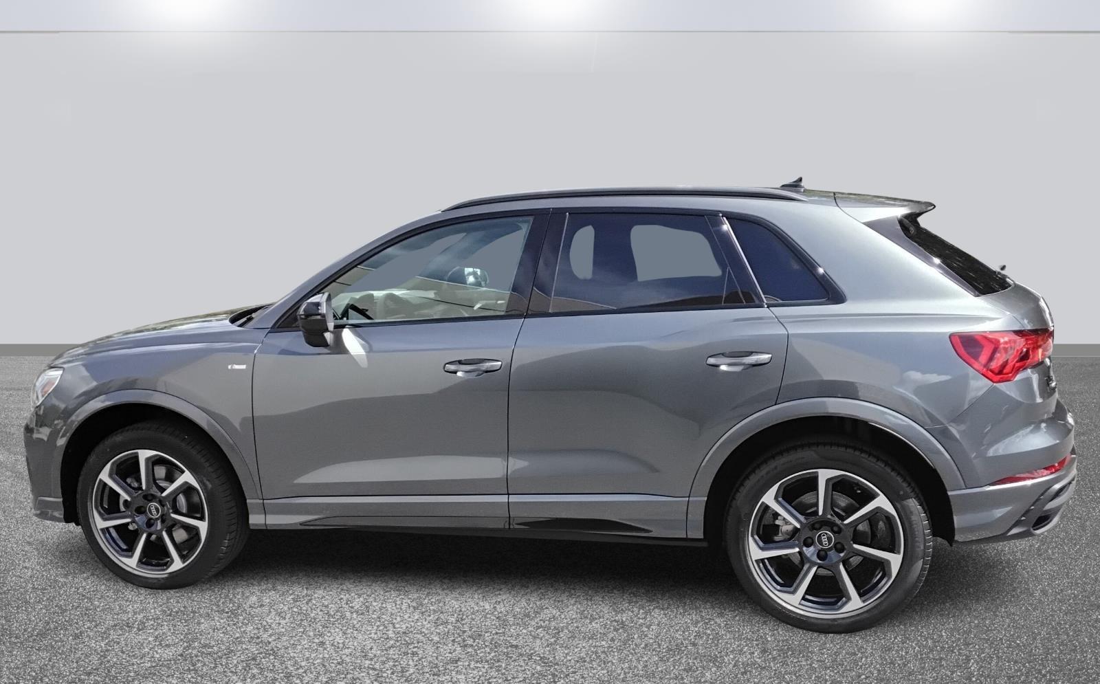 2025 Audi Q3 S line Premium Plus