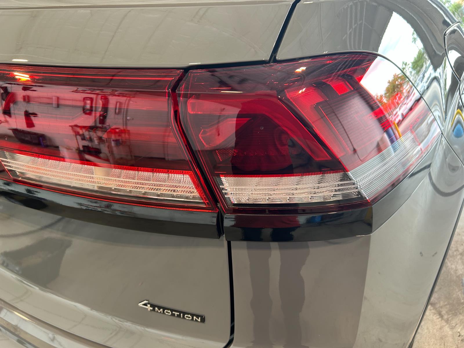 2024 Volkswagen Atlas Cross Sport 2.0T SEL Premium R-Line