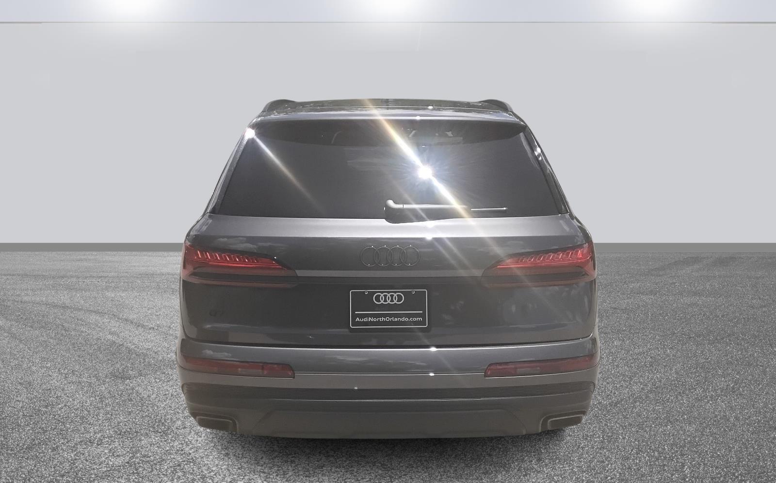 2025 Audi Q7 Premium Plus