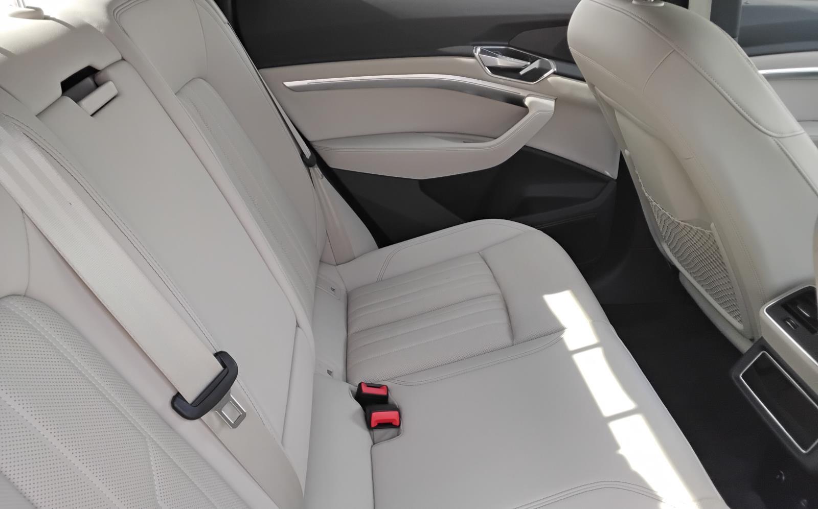 2024 Audi Q8 e-tron Sportback S line Premium Plus