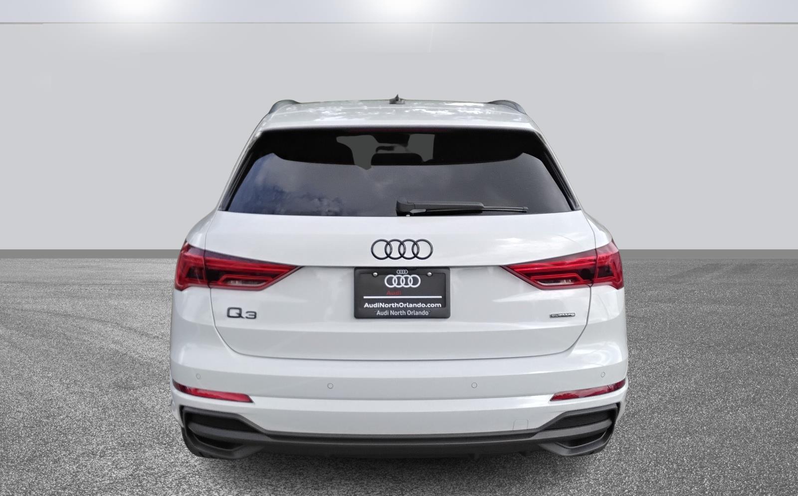 2025 Audi Q3 S line Premium Plus photo 3