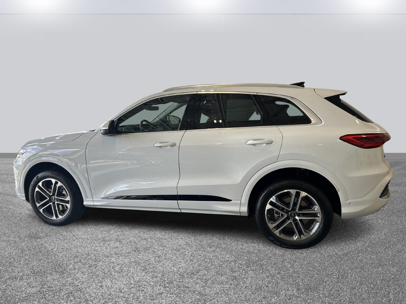 2025 Audi Q5 Premium