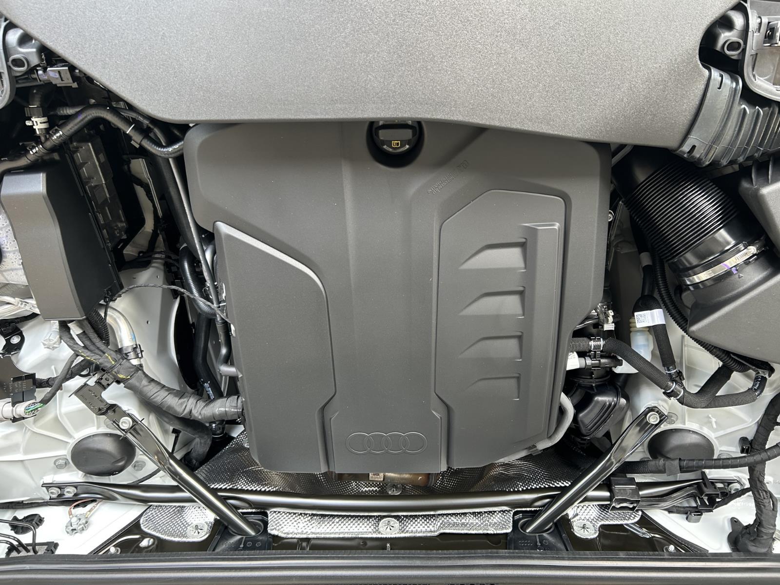2025 Audi Q5 Premium