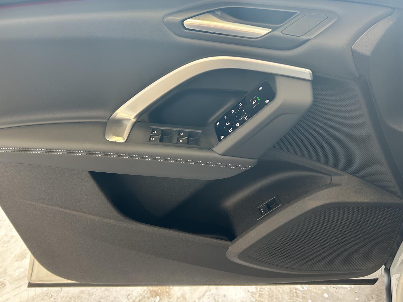 2025 Audi Q5 Premium