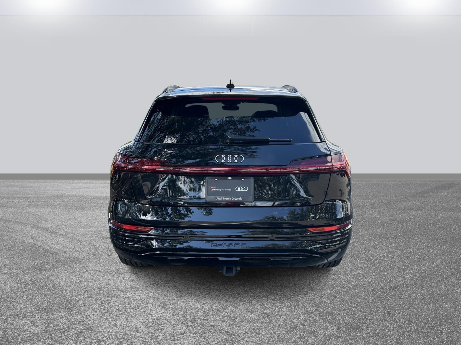 2024 Audi Q8 e-tron Premium Plus