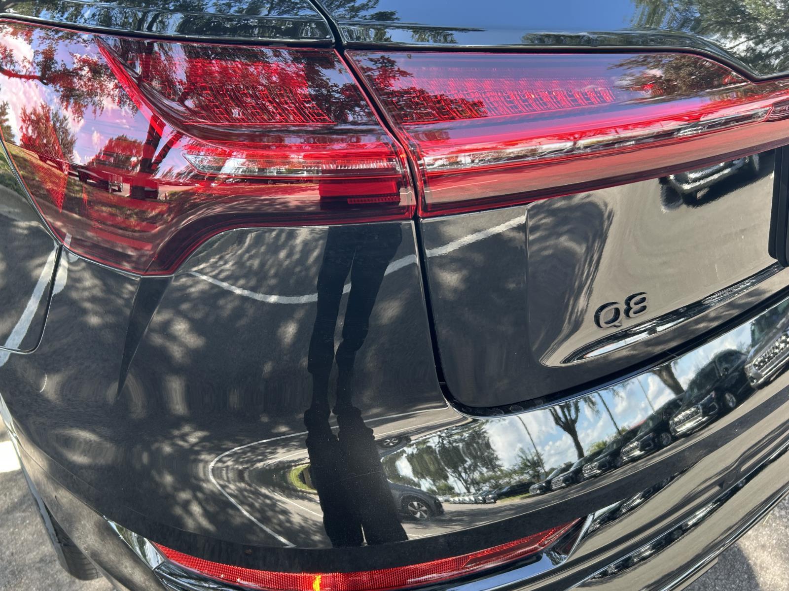 2024 Audi Q8 e-tron Premium Plus