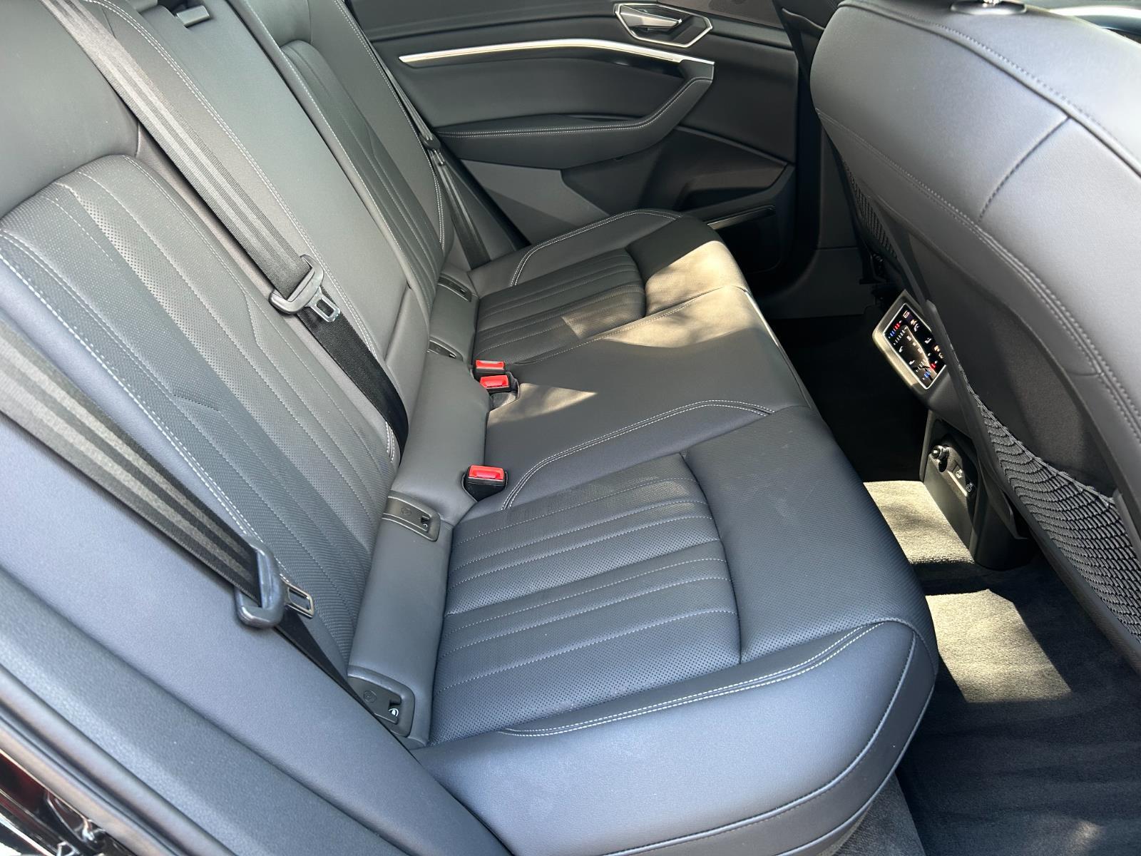 2024 Audi Q8 e-tron Premium Plus