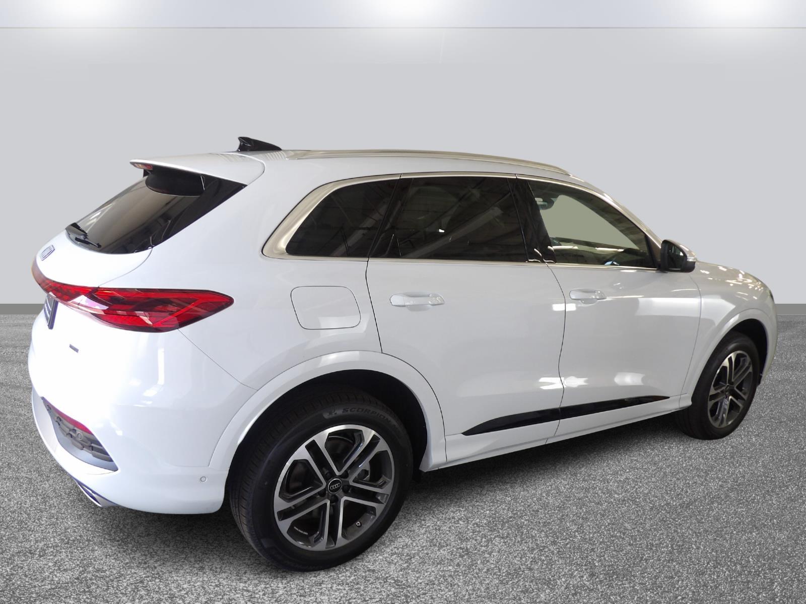 2025 Audi Q5 Premium