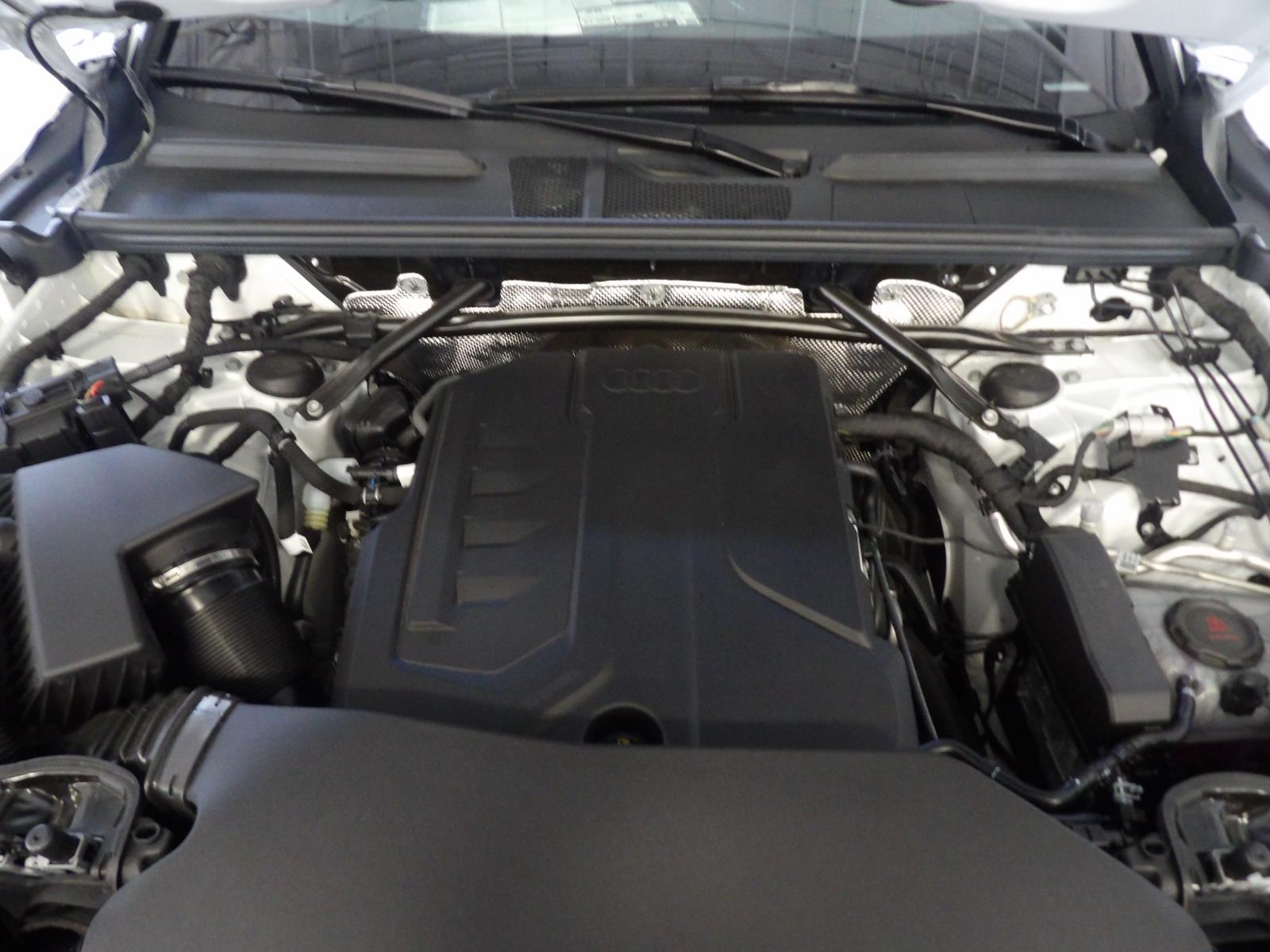 2025 Audi Q5 Premium