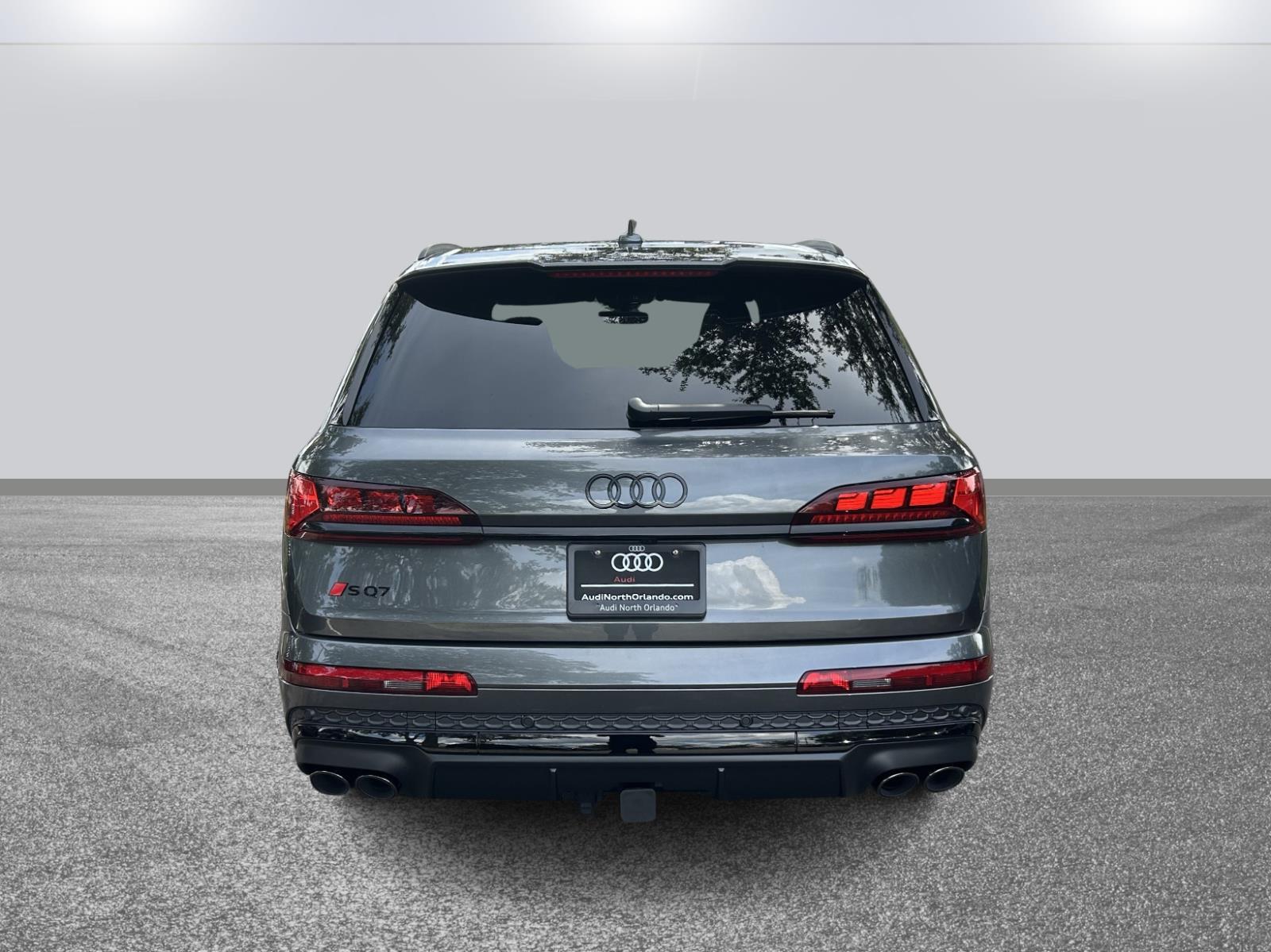 2026 Audi SQ7 Prestige