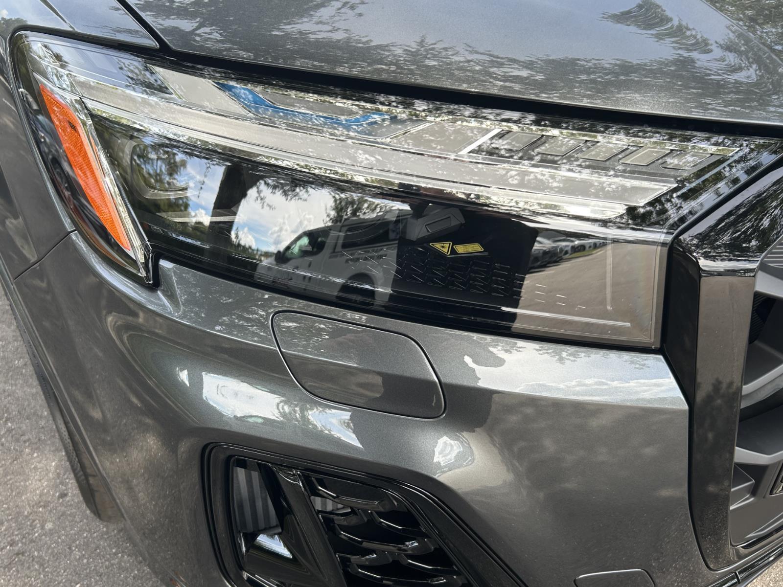 2026 Audi SQ7 Prestige