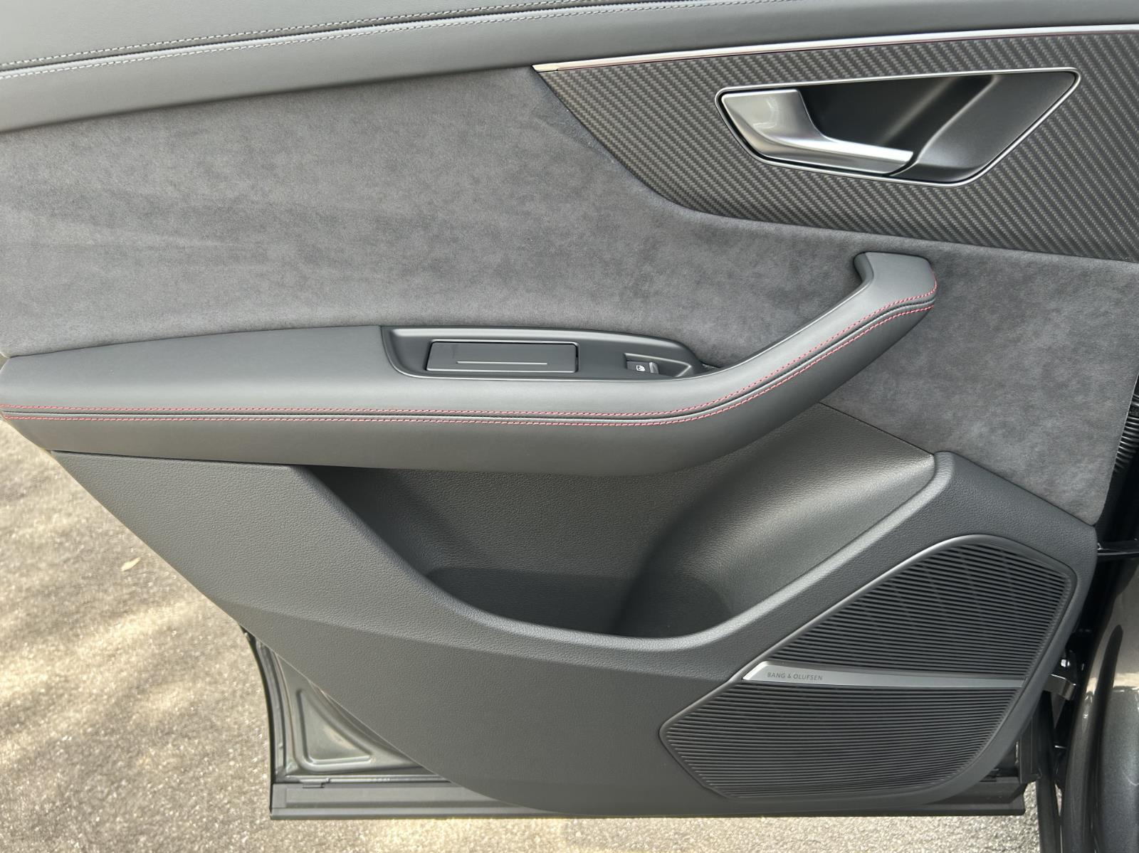 2026 Audi SQ7 Prestige