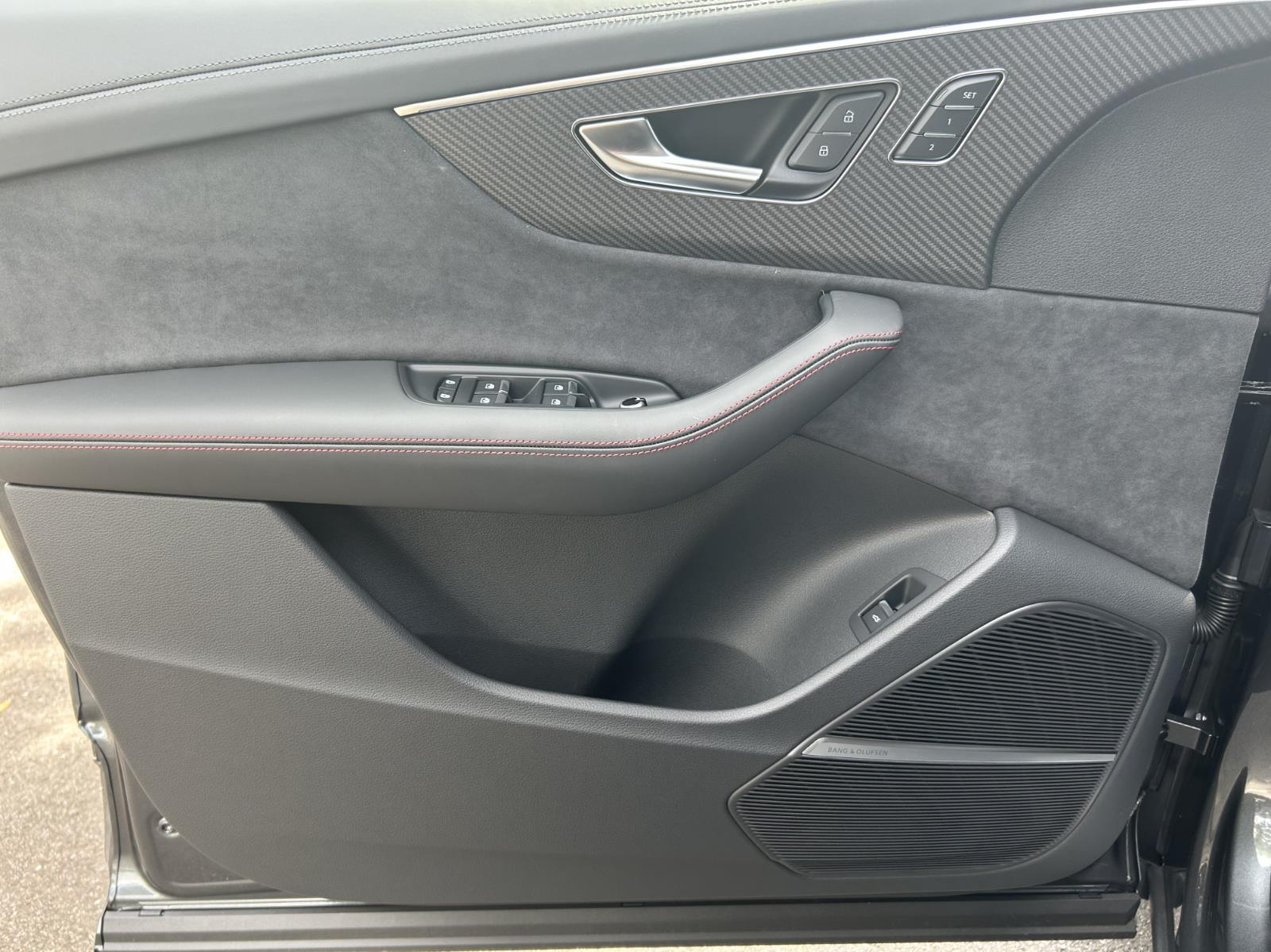 2026 Audi SQ7 Prestige