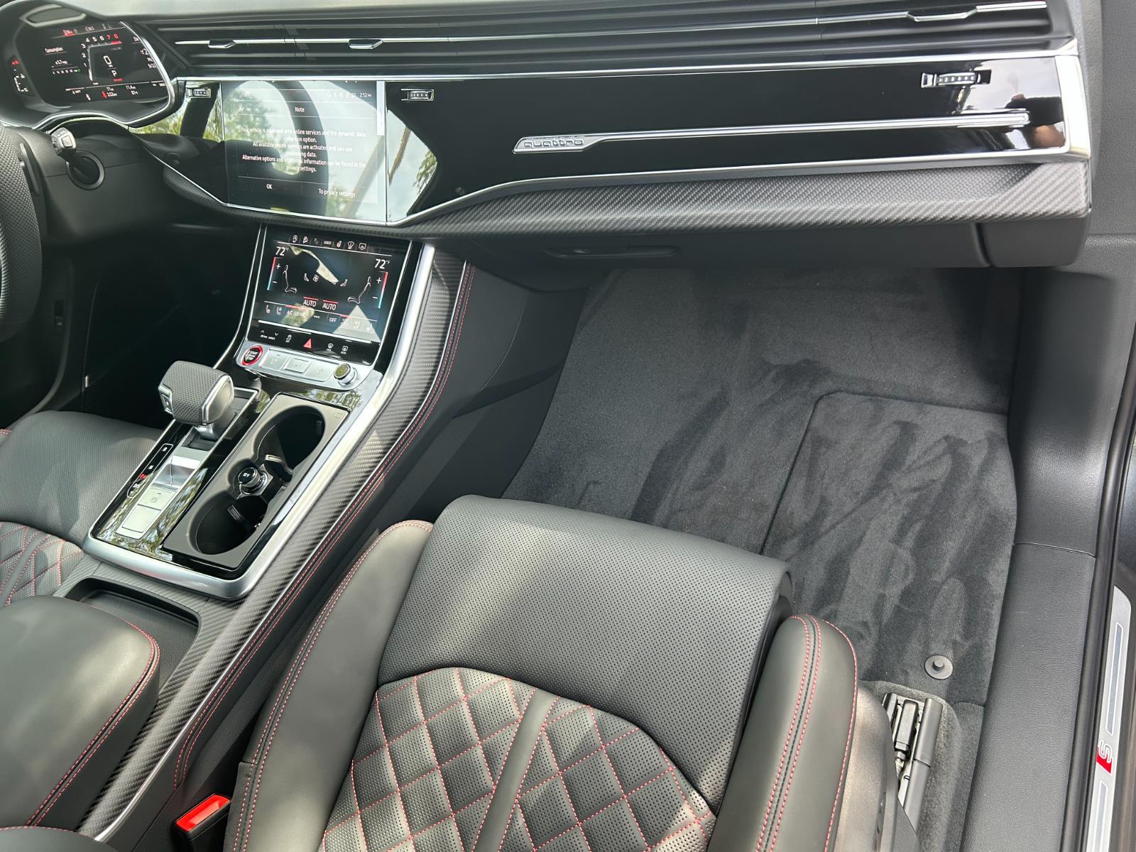 2026 Audi SQ7 Prestige