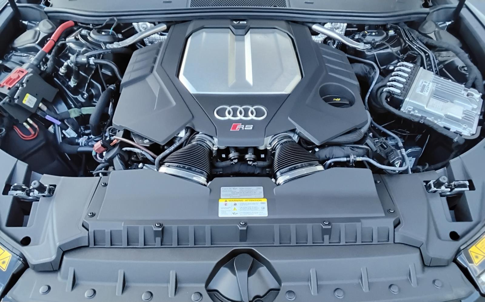 2026 Audi RS 6 Avant performance
