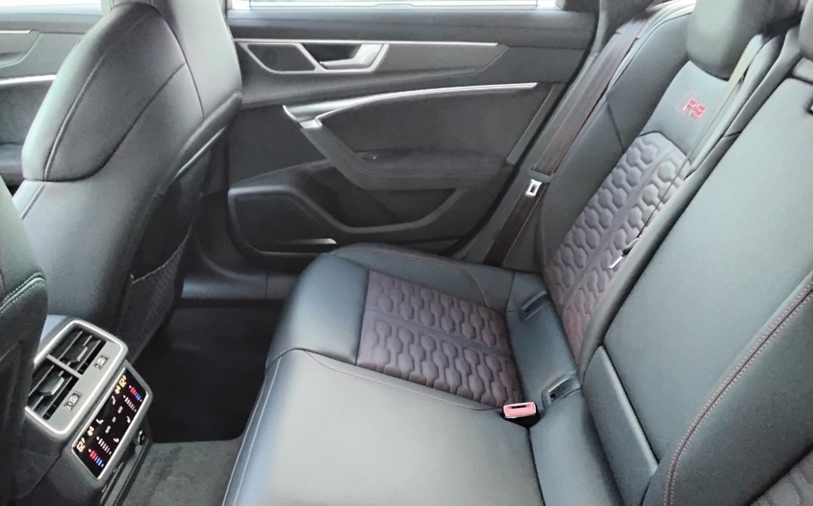 2026 Audi RS 6 Avant performance