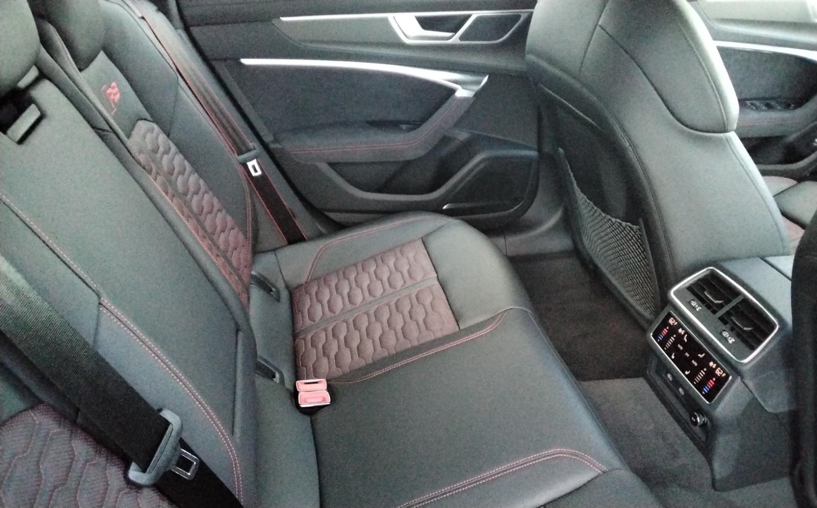 2026 Audi RS 6 Avant performance