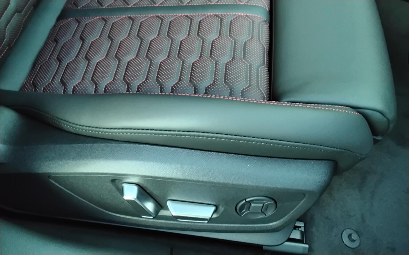 2026 Audi RS 6 Avant performance