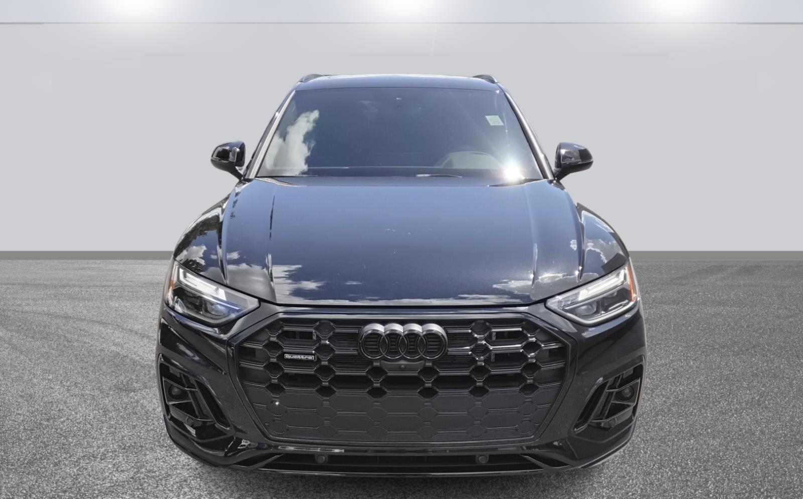 2024 Audi Q5 S line Premium Plus