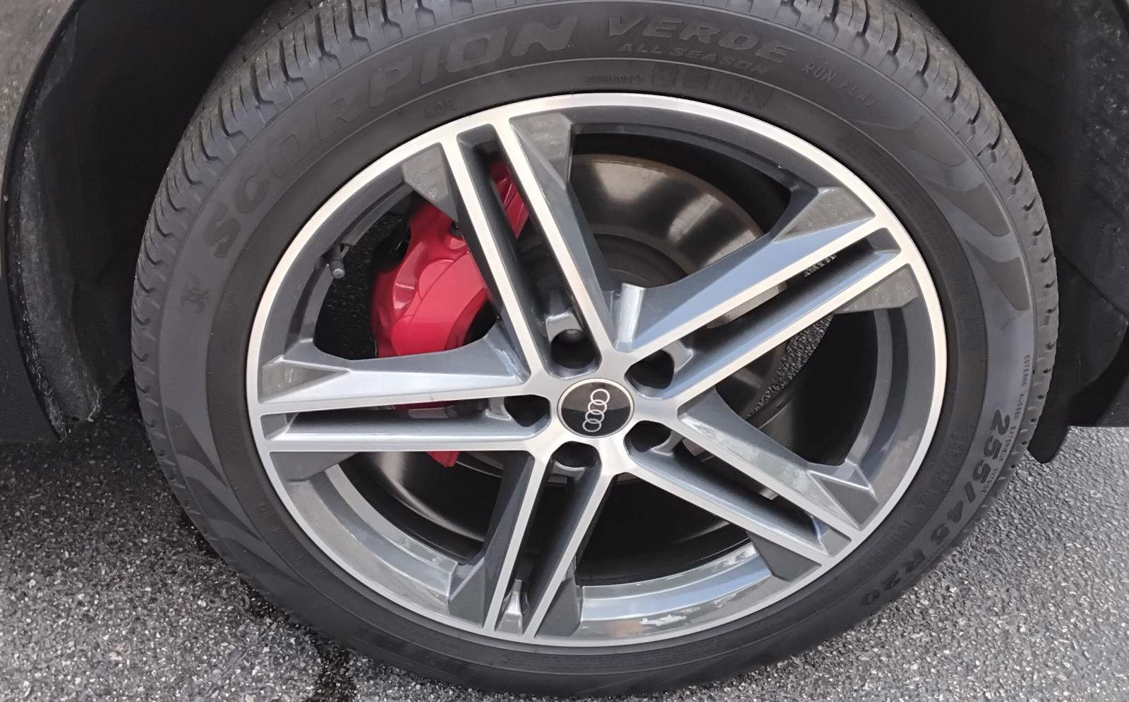 2024 Audi Q5 S line Premium Plus