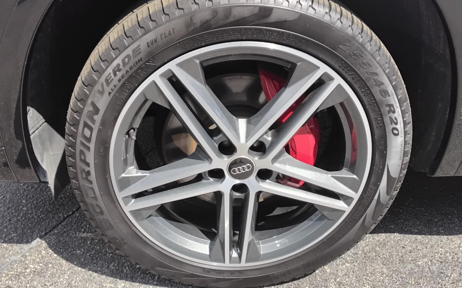 2024 Audi Q5 S line Premium Plus