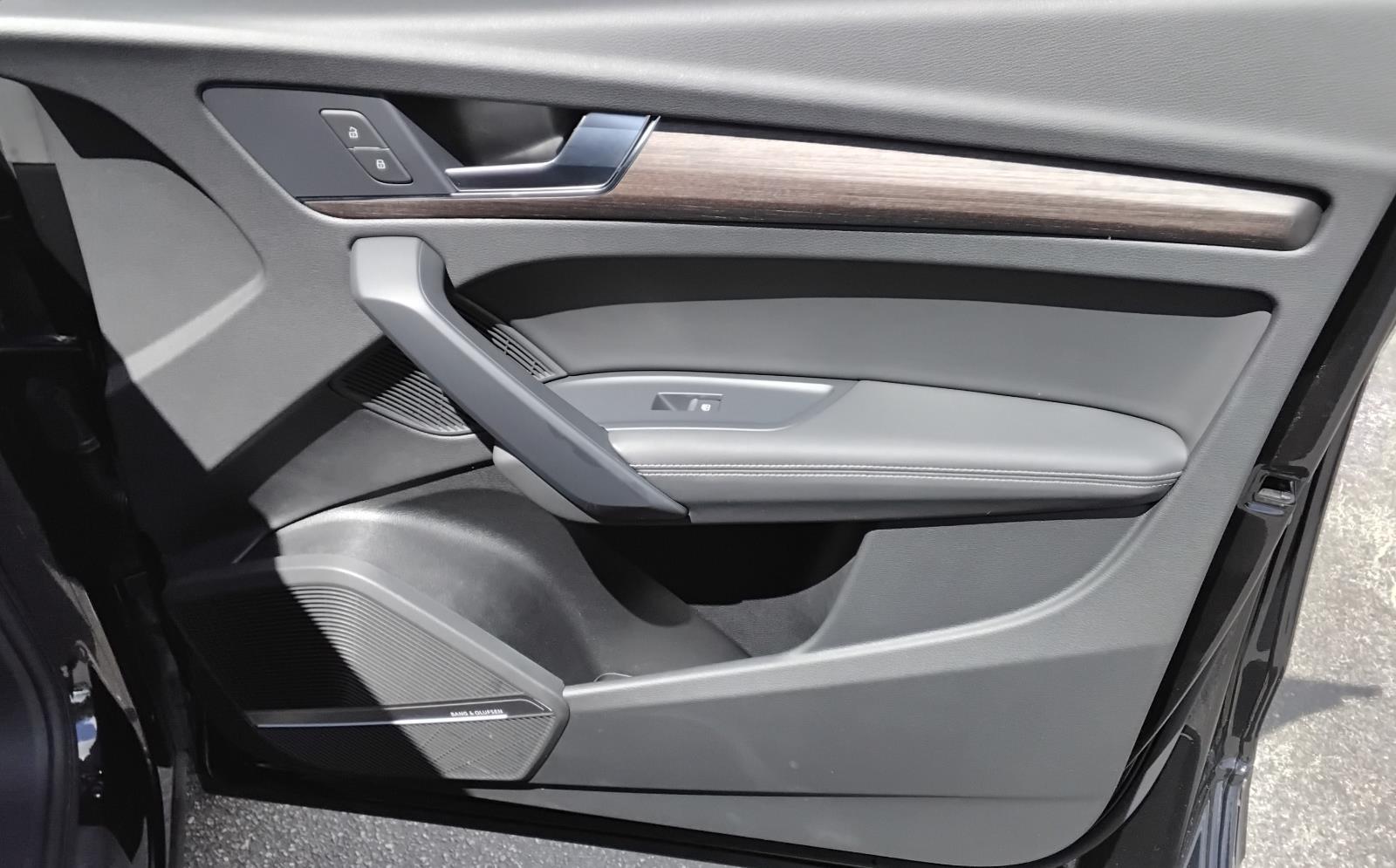 2024 Audi Q5 S line Premium Plus