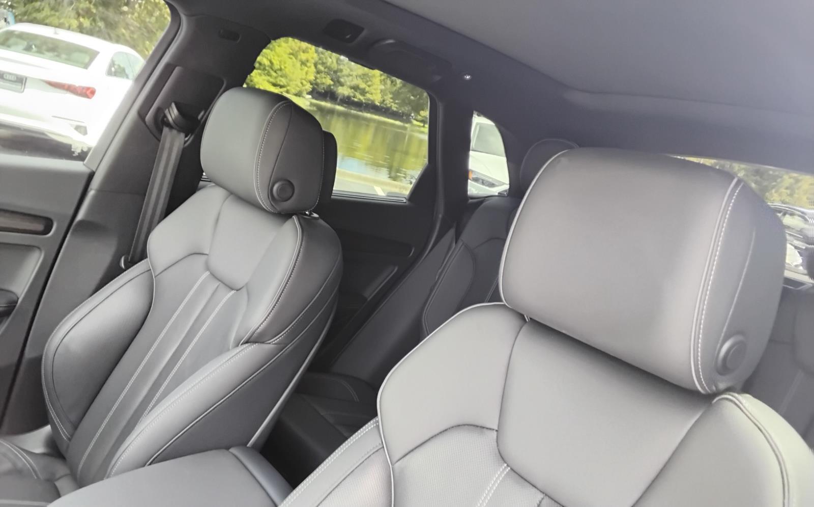 2024 Audi Q5 S line Premium Plus