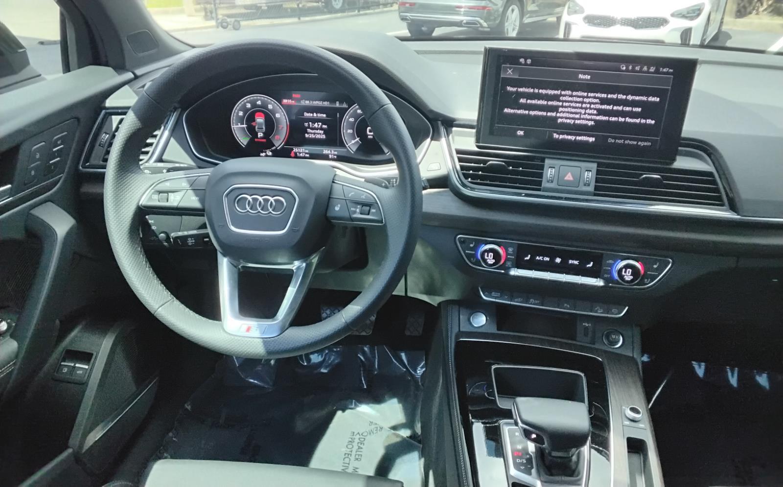 2024 Audi Q5 S line Premium Plus