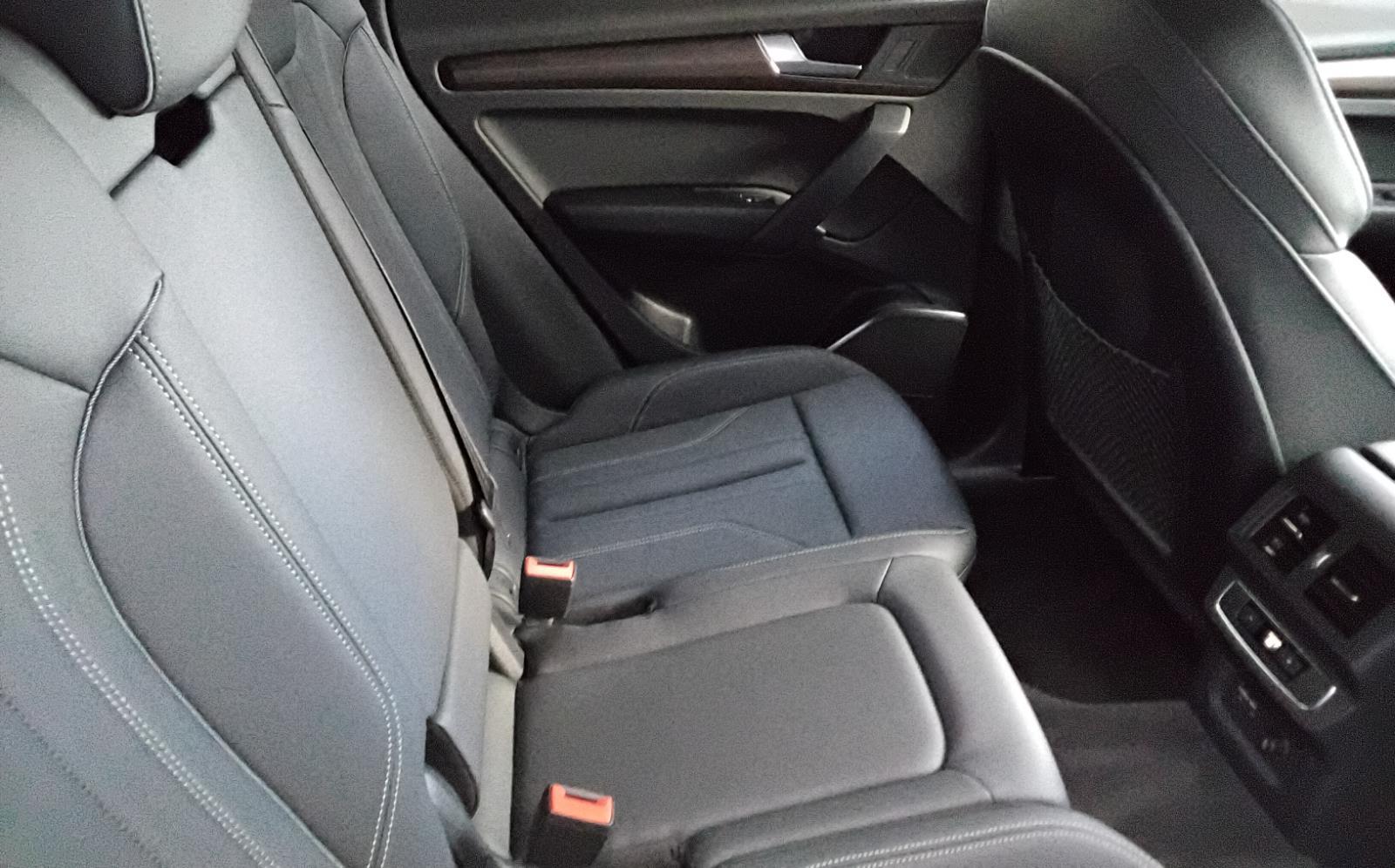 2024 Audi Q5 S line Premium