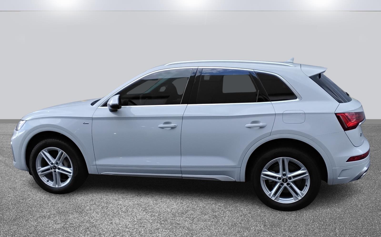 2024 Audi Q5 S line Premium
