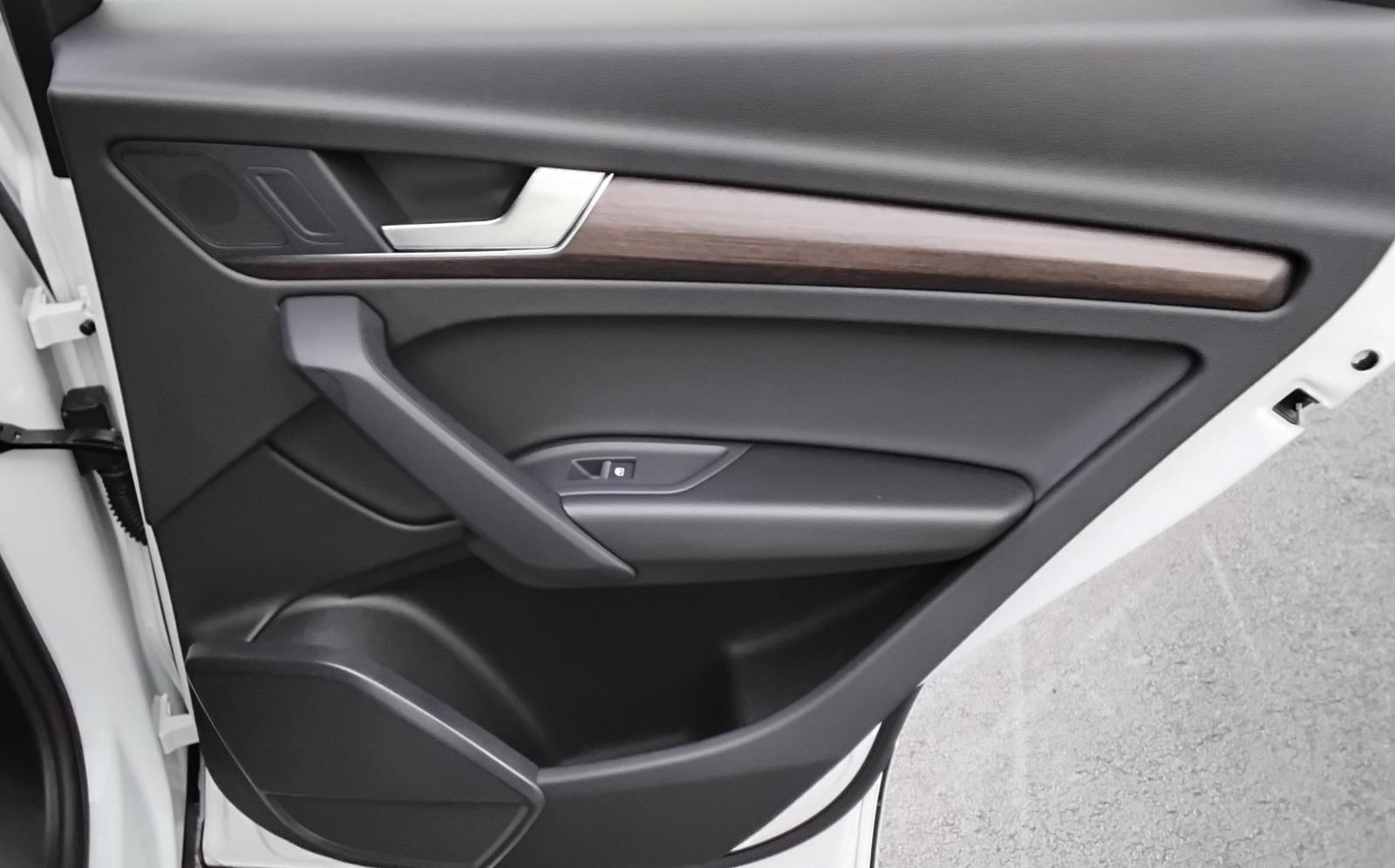 2024 Audi Q5 S line Premium