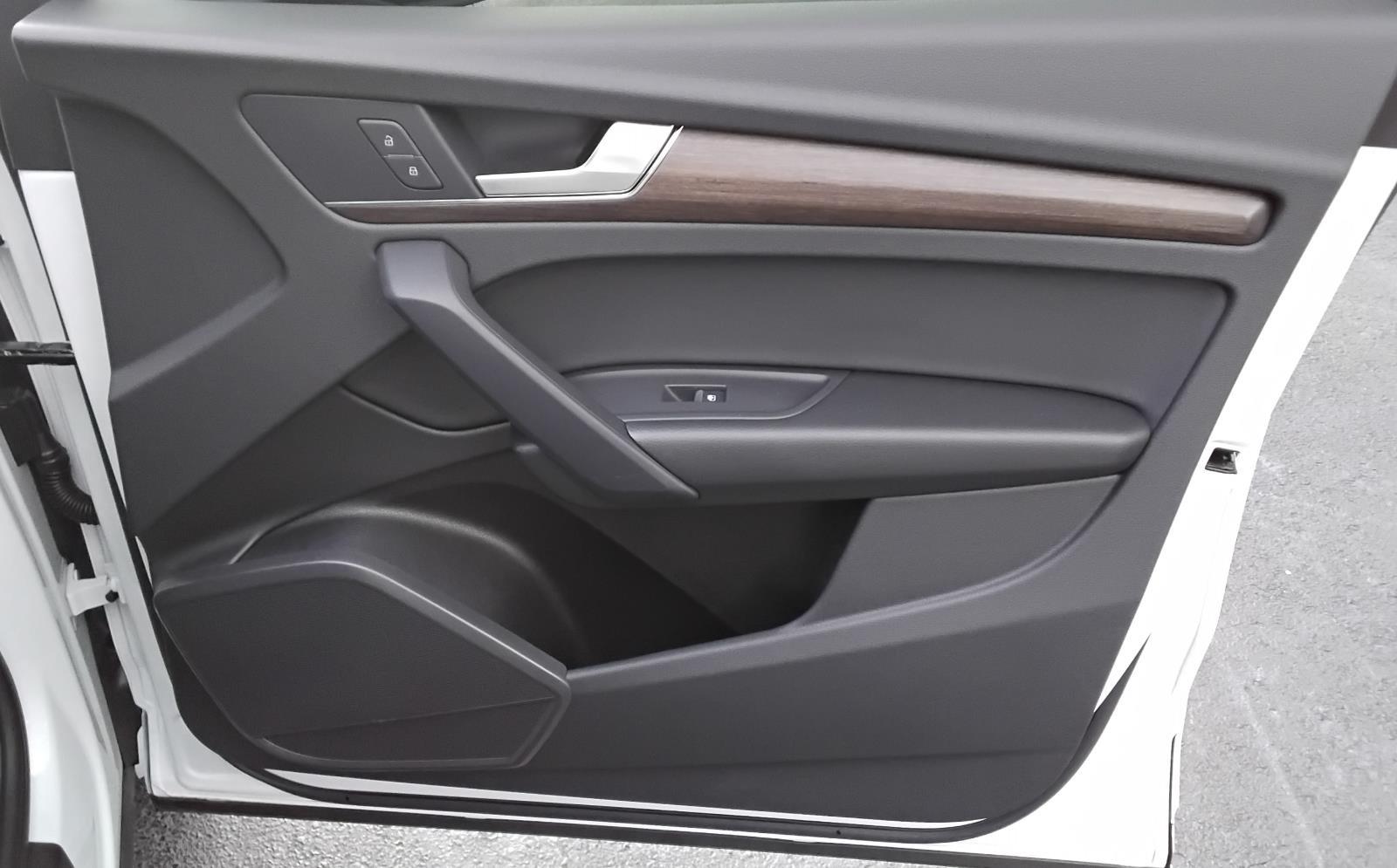 2024 Audi Q5 S line Premium