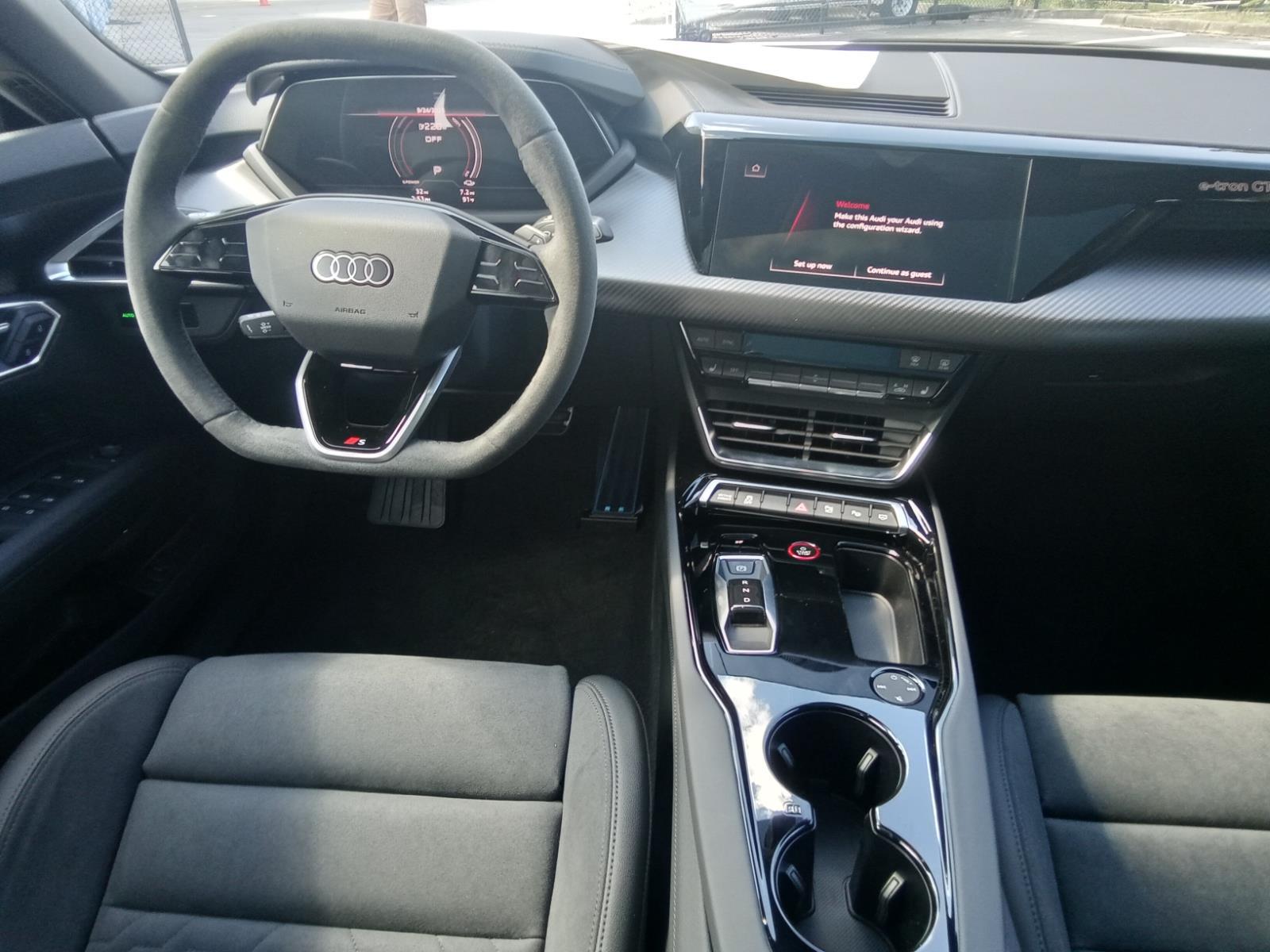 2026 Audi e-tron GT Premium Plus photo 10