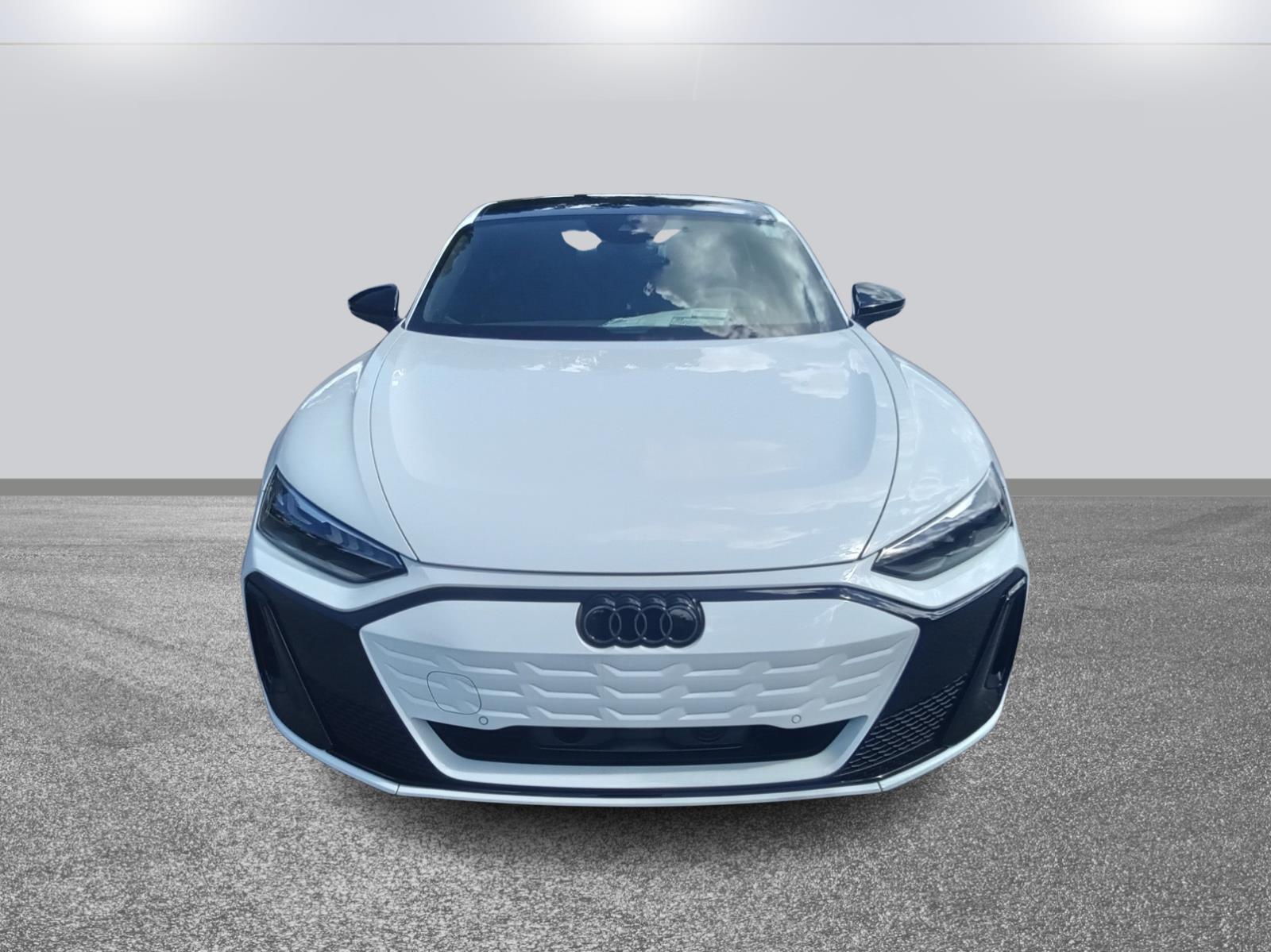 2026 Audi e-tron GT Premium Plus photo 2