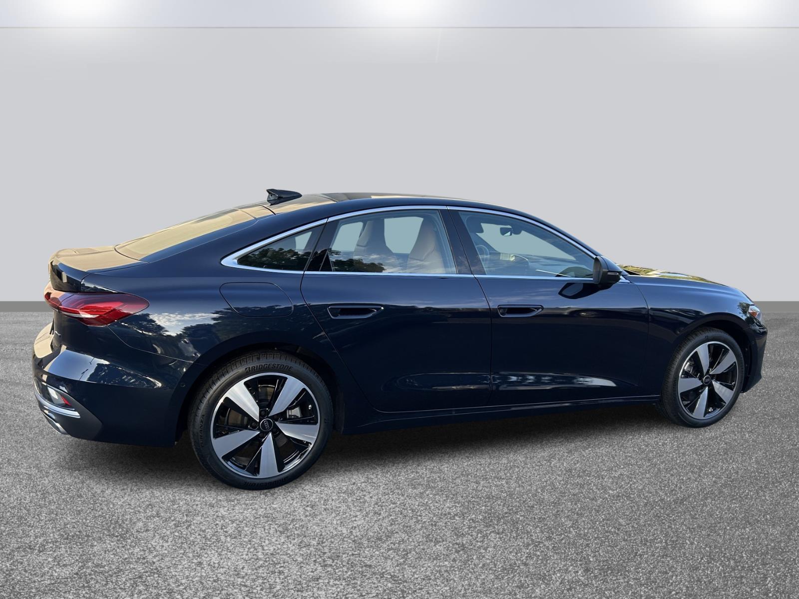 2025 Audi A5 Quattro Premium Plus photo 4