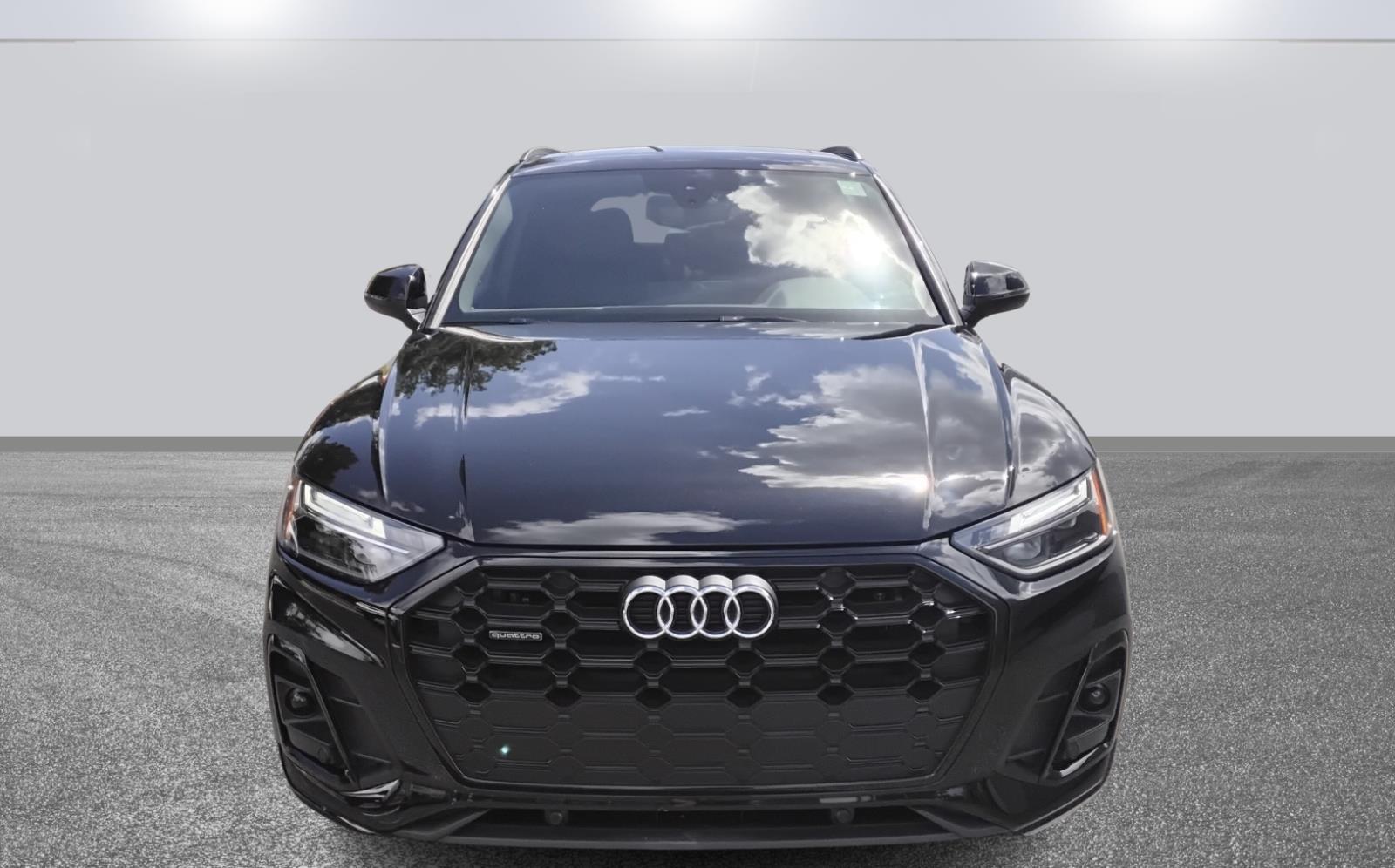 2025 Audi Q5 S line Premium