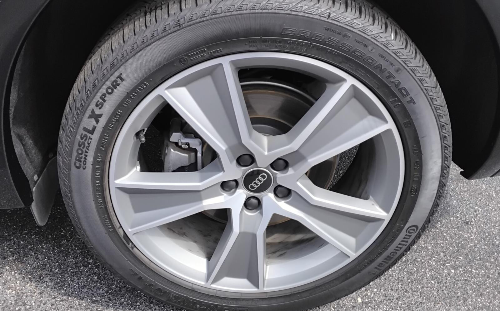 2025 Audi Q5 S line Premium