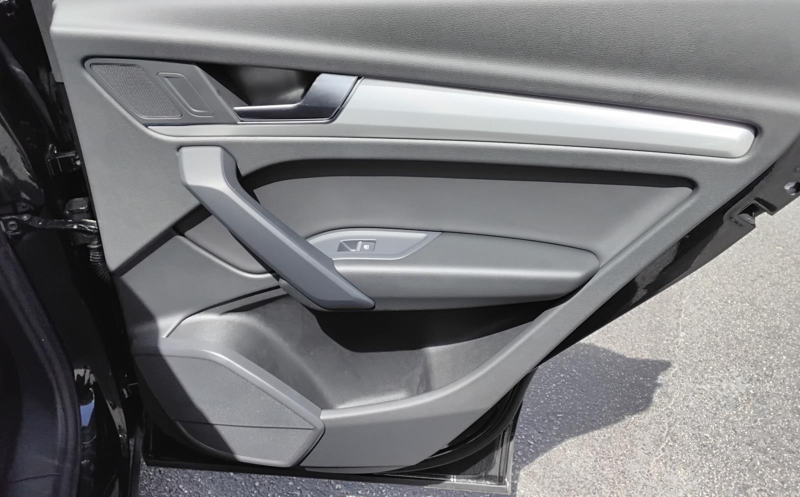 2025 Audi Q5 S line Premium