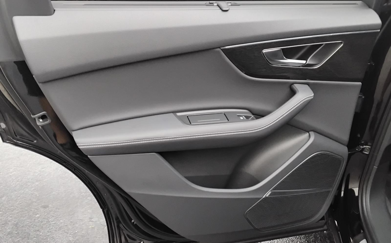 2026 Audi Q7 Premium Plus