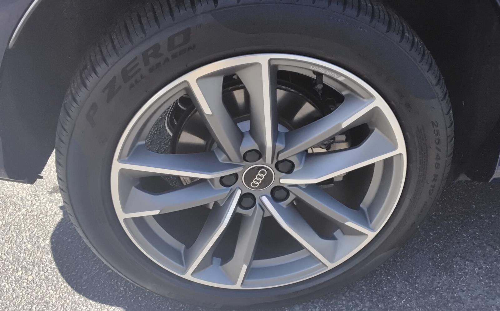 2025 Audi Q3 S line Premium