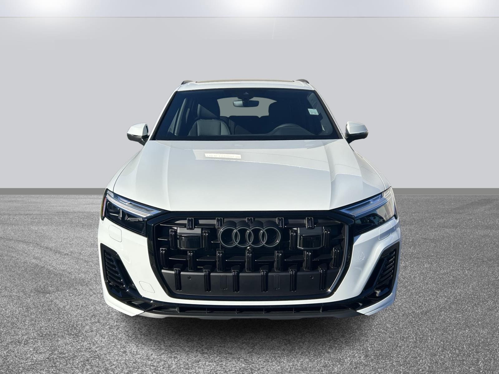 2026 Audi Q7 Premium