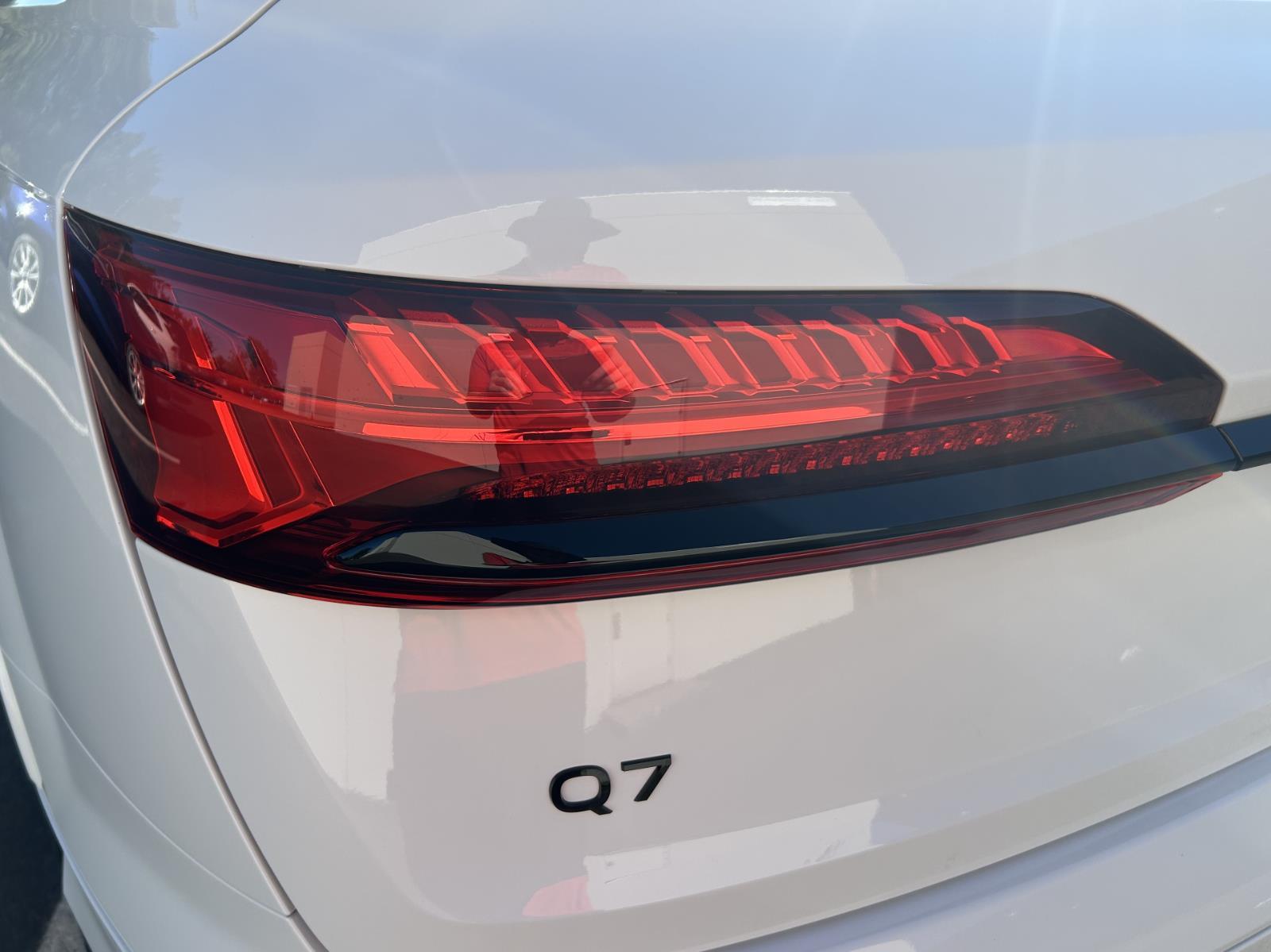 2026 Audi Q7 Premium